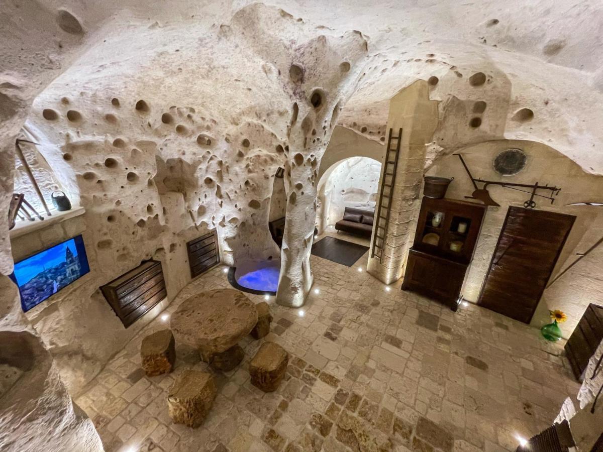 La Suite Nella Roccia มาเตรา ภายนอก รูปภาพ