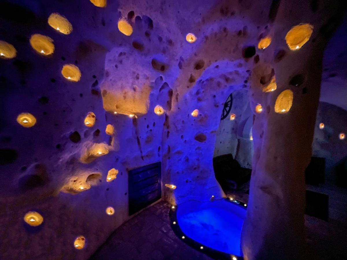 La Suite Nella Roccia มาเตรา ภายนอก รูปภาพ