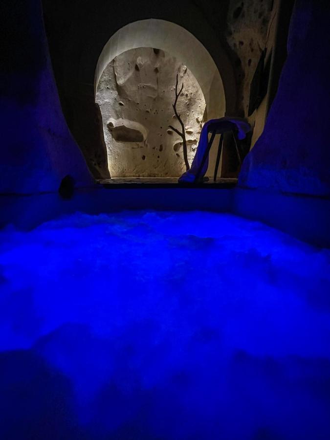 La Suite Nella Roccia มาเตรา ภายนอก รูปภาพ