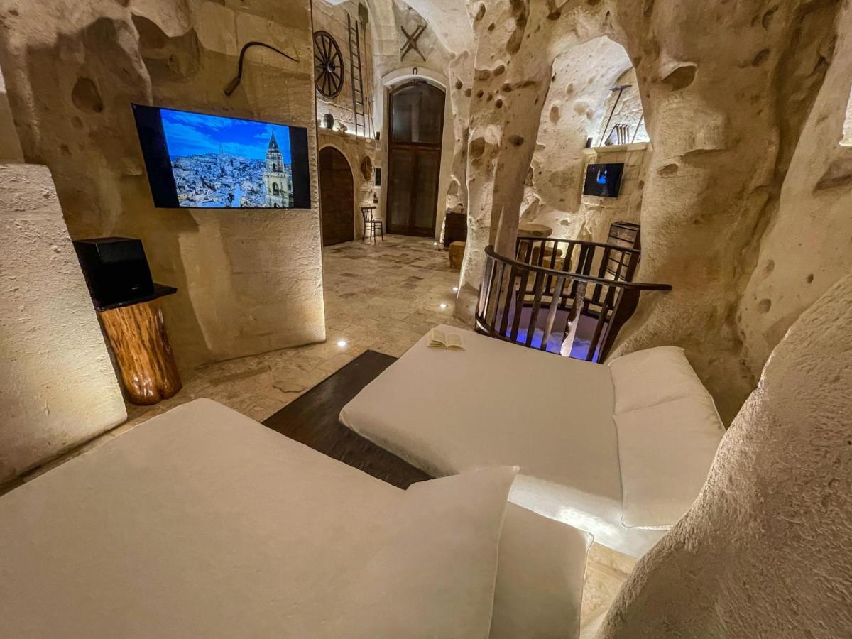La Suite Nella Roccia มาเตรา ภายนอก รูปภาพ