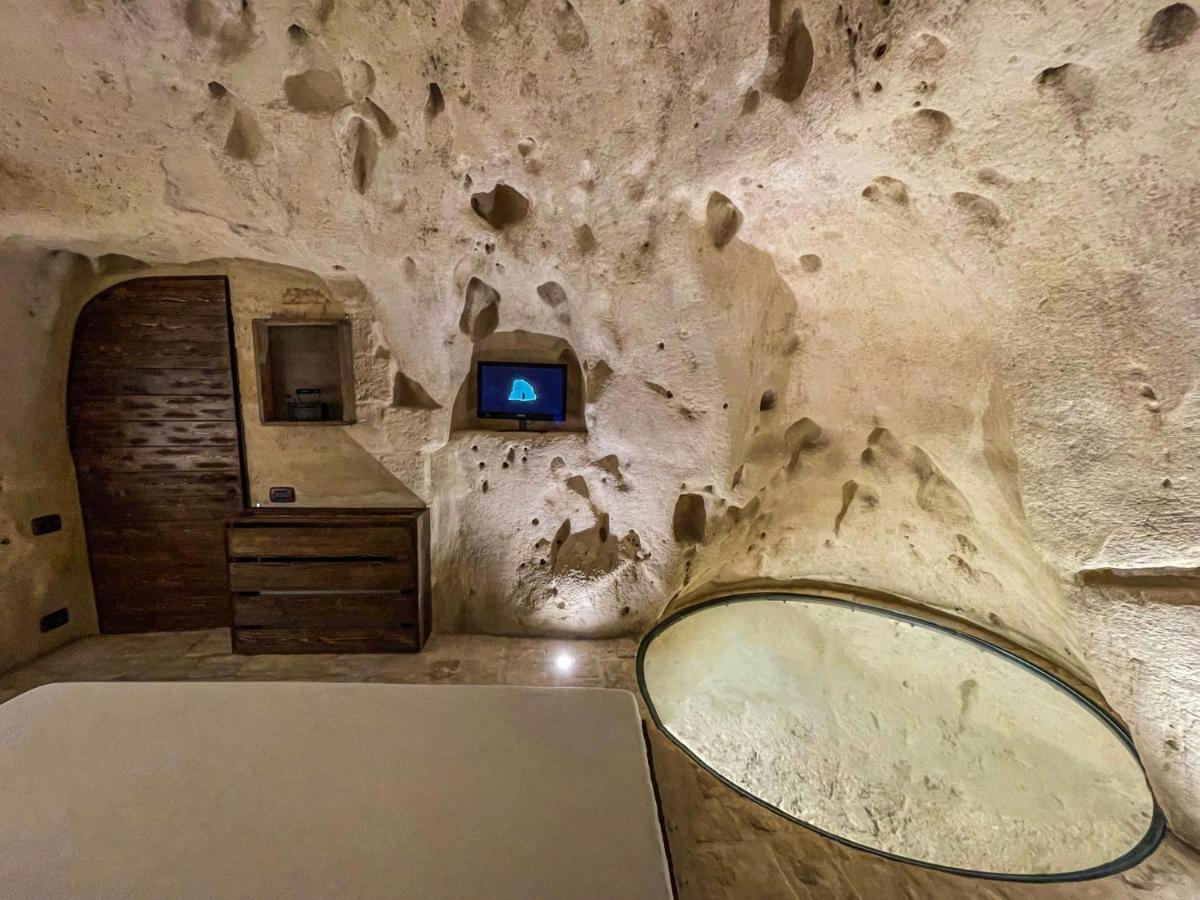 La Suite Nella Roccia มาเตรา ภายนอก รูปภาพ